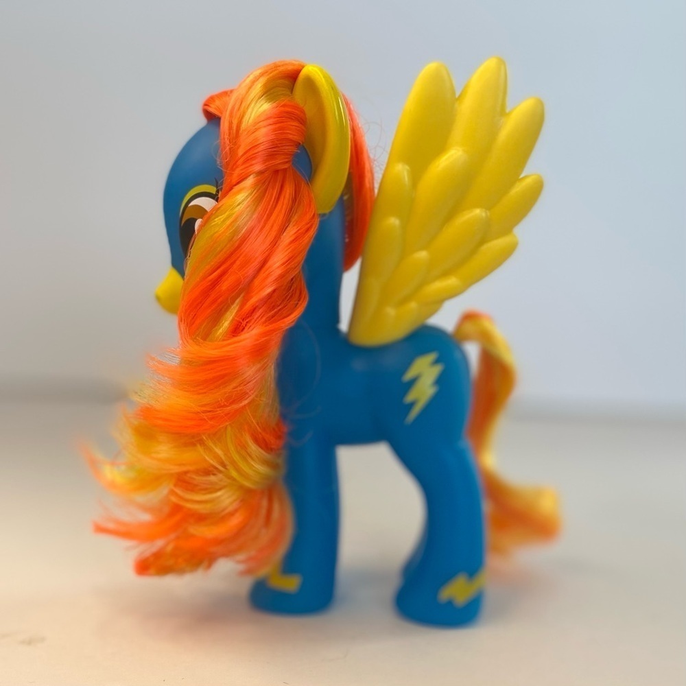 My Little Pony MLP Wonderbolts Spitfire Lightning Pegasus G4 2010 Target… - Picture 2 of 11